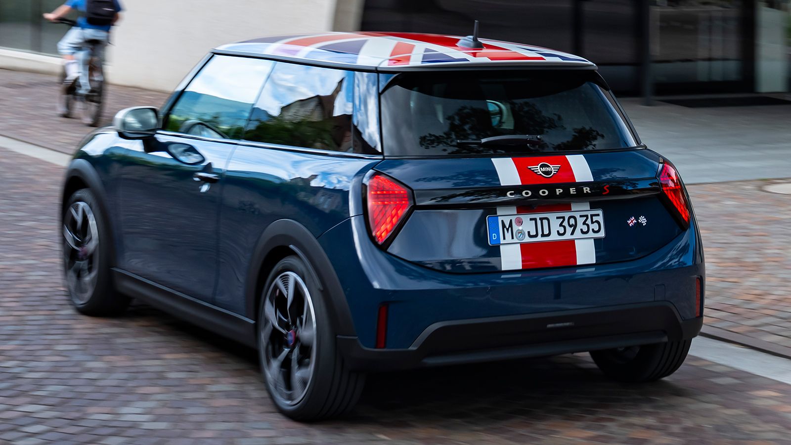 Πρεμιέρα για το νέο, επετειακό MINI Cooper Oxford Edition